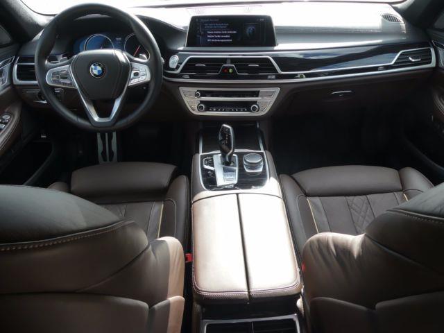 left hand drive BMW 7 SERIES (01/01/2017) -  